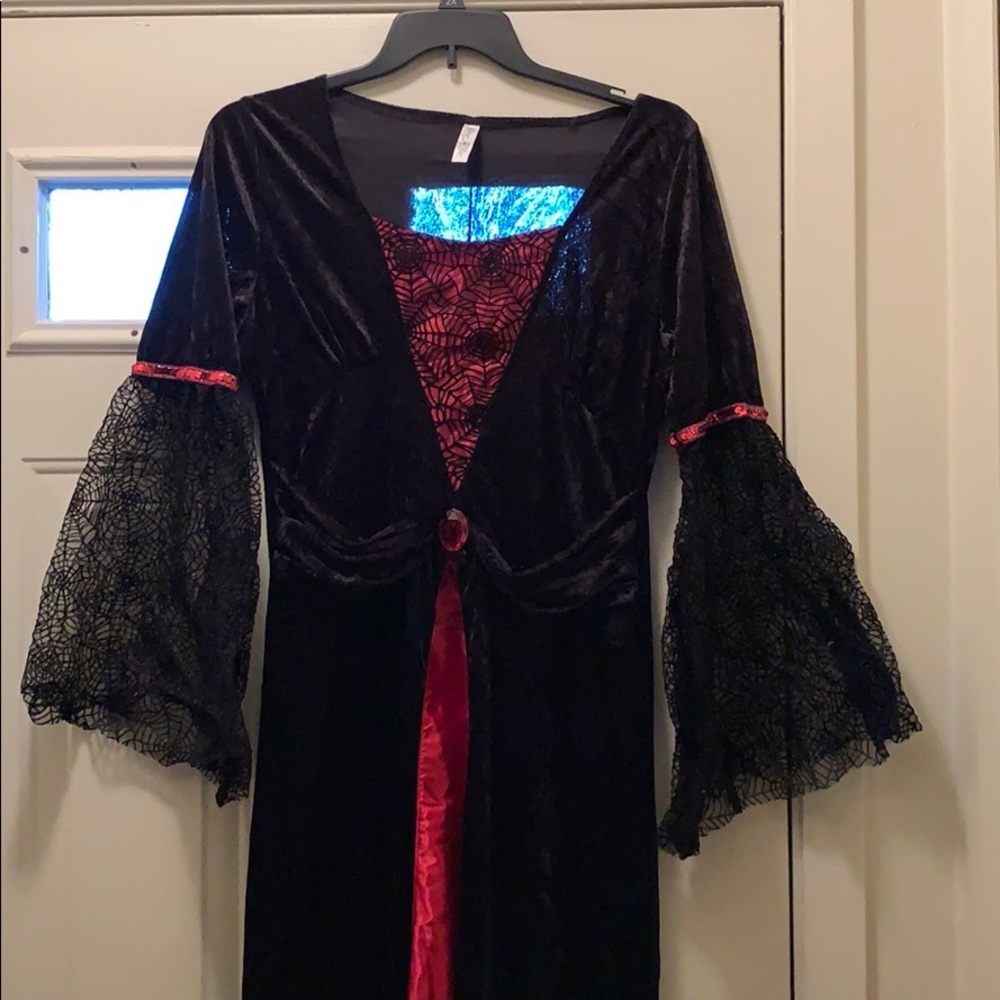 Halloween Dress (says adult plus 18-20) read 👇 - Picture 2 of 6